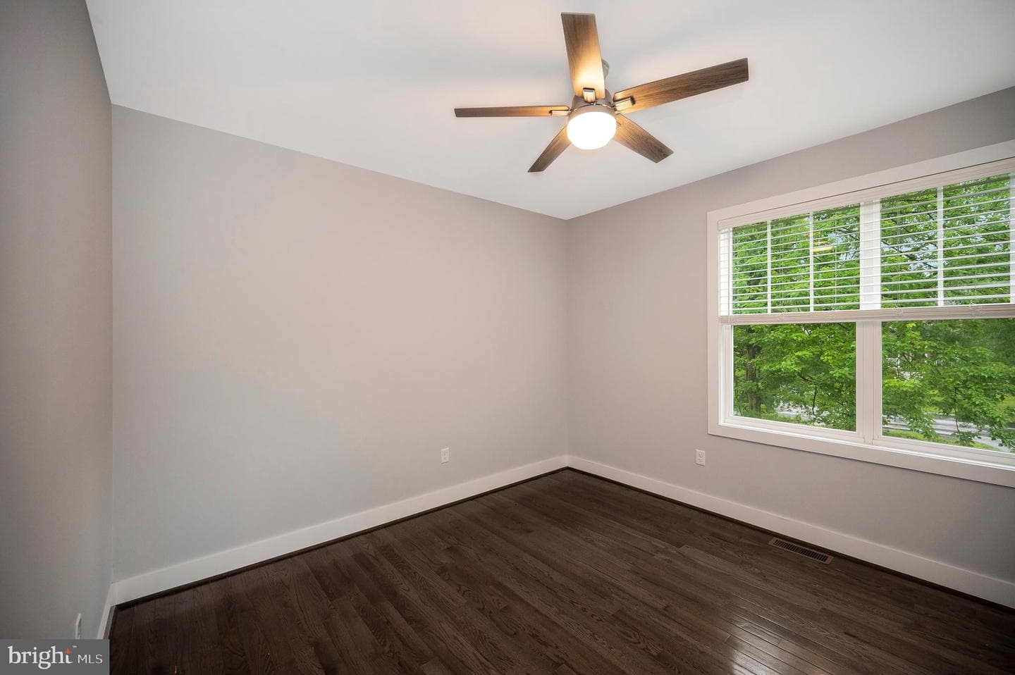 706 Lakeview Parkway photo 15