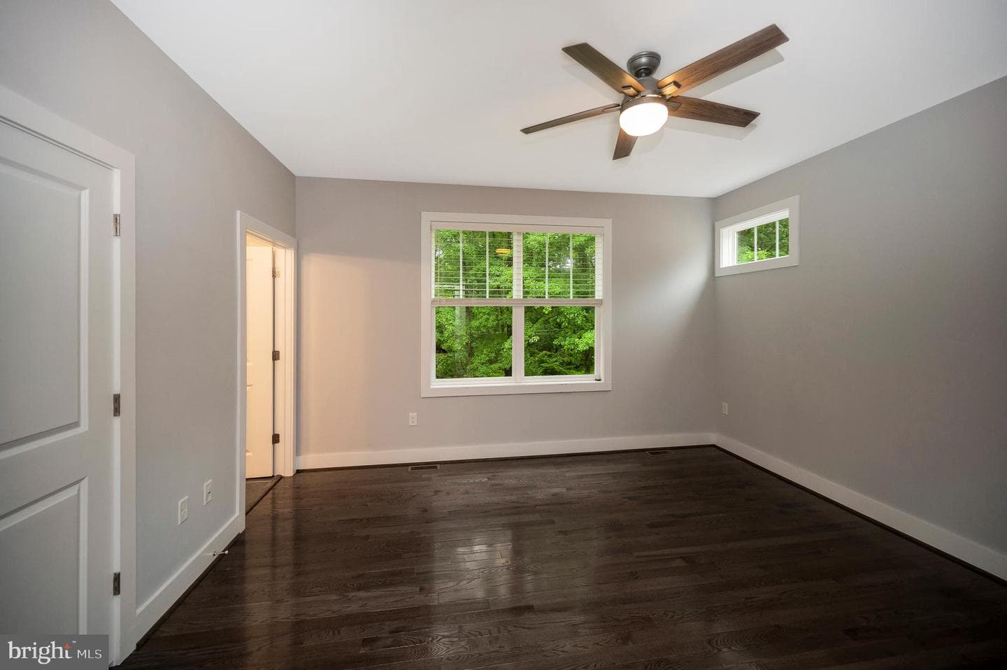 706 Lakeview Parkway photo 17