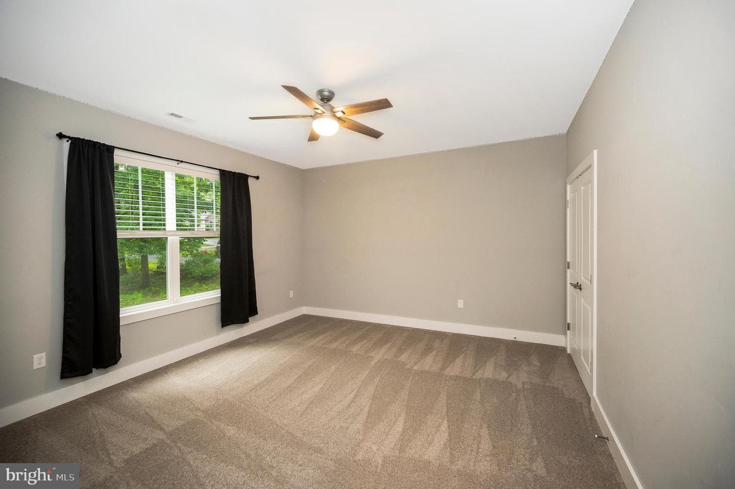 706 Lakeview Parkway photo 21