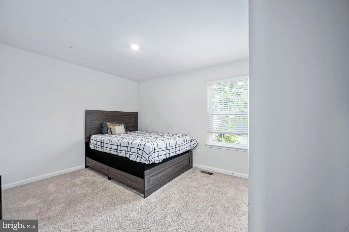 35439 Eagle Crest Court photo 18