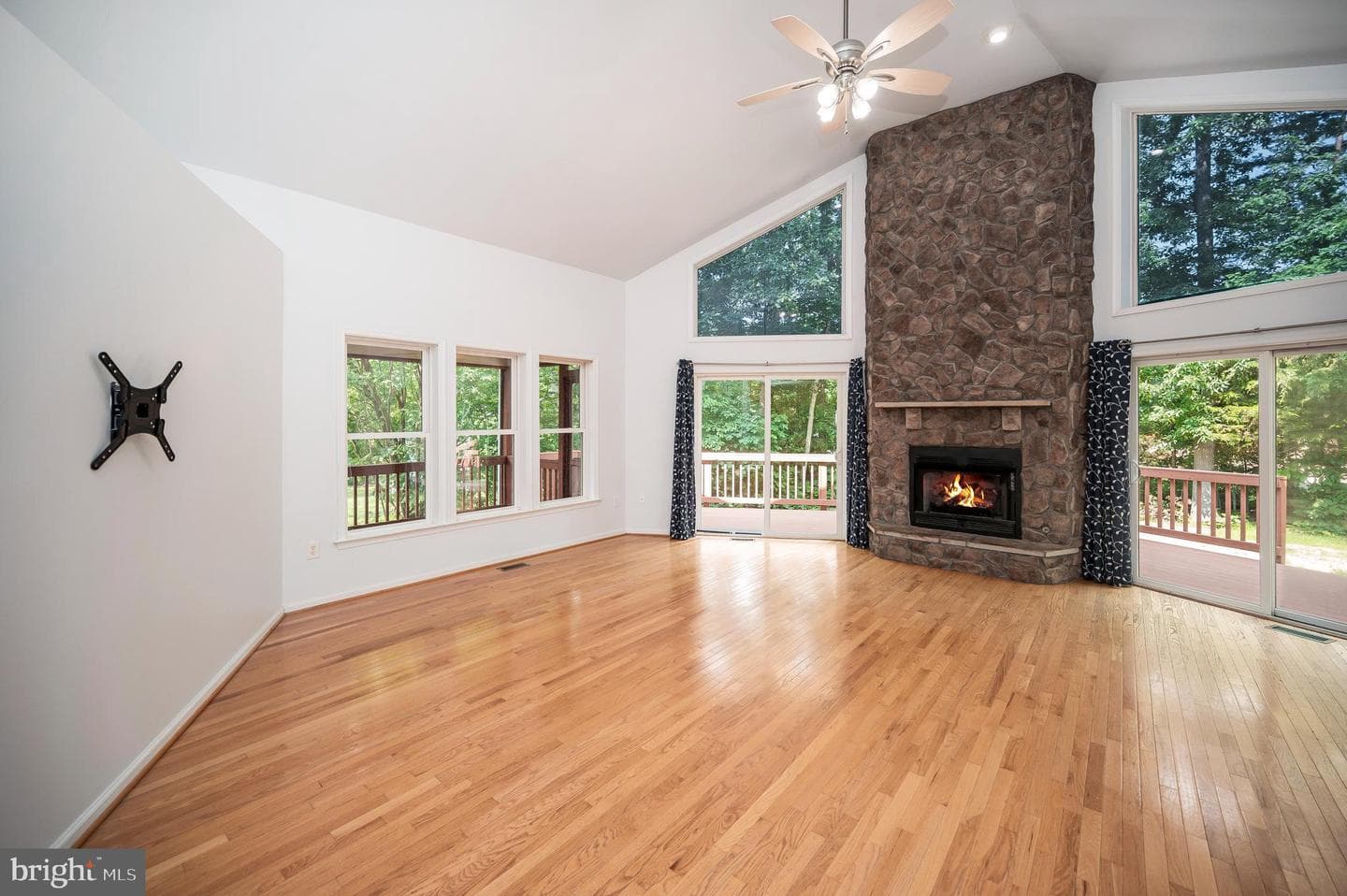 614 Yorktown Boulevard photo 17