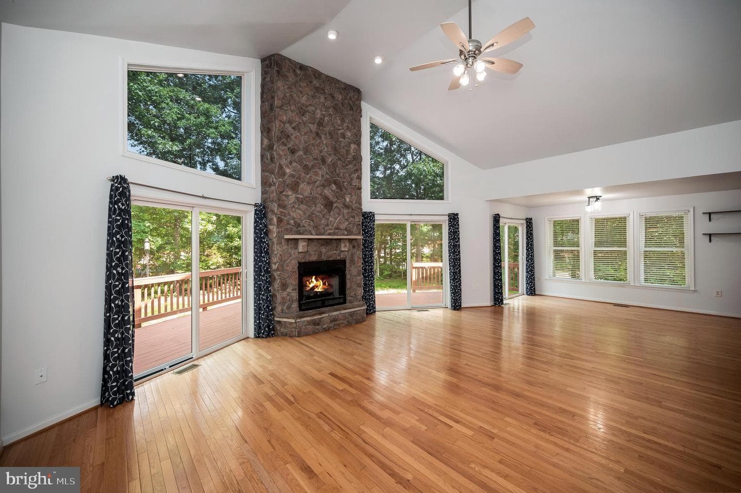 614 Yorktown Boulevard photo 18