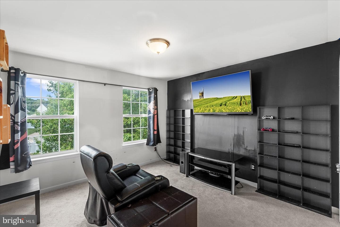1461 Chesterfield Road photo 33