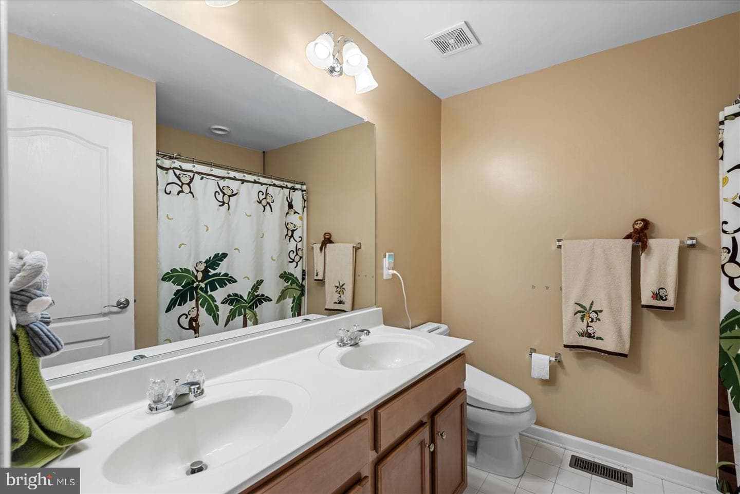 1461 Chesterfield Road photo 35