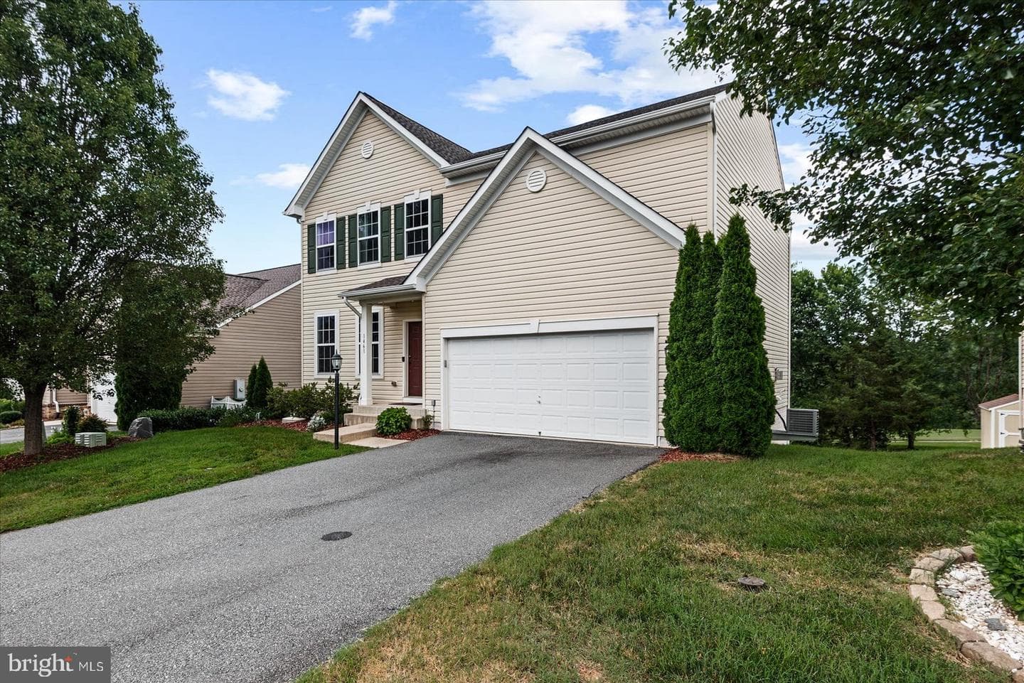 1461 Chesterfield Road photo 46