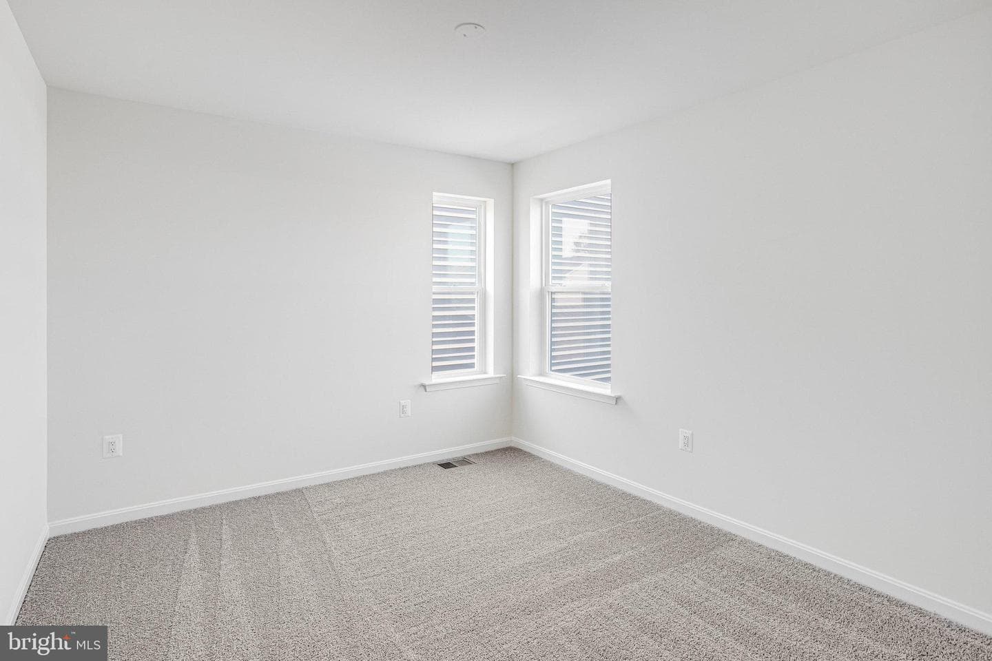 527 Aster Lane photo 30