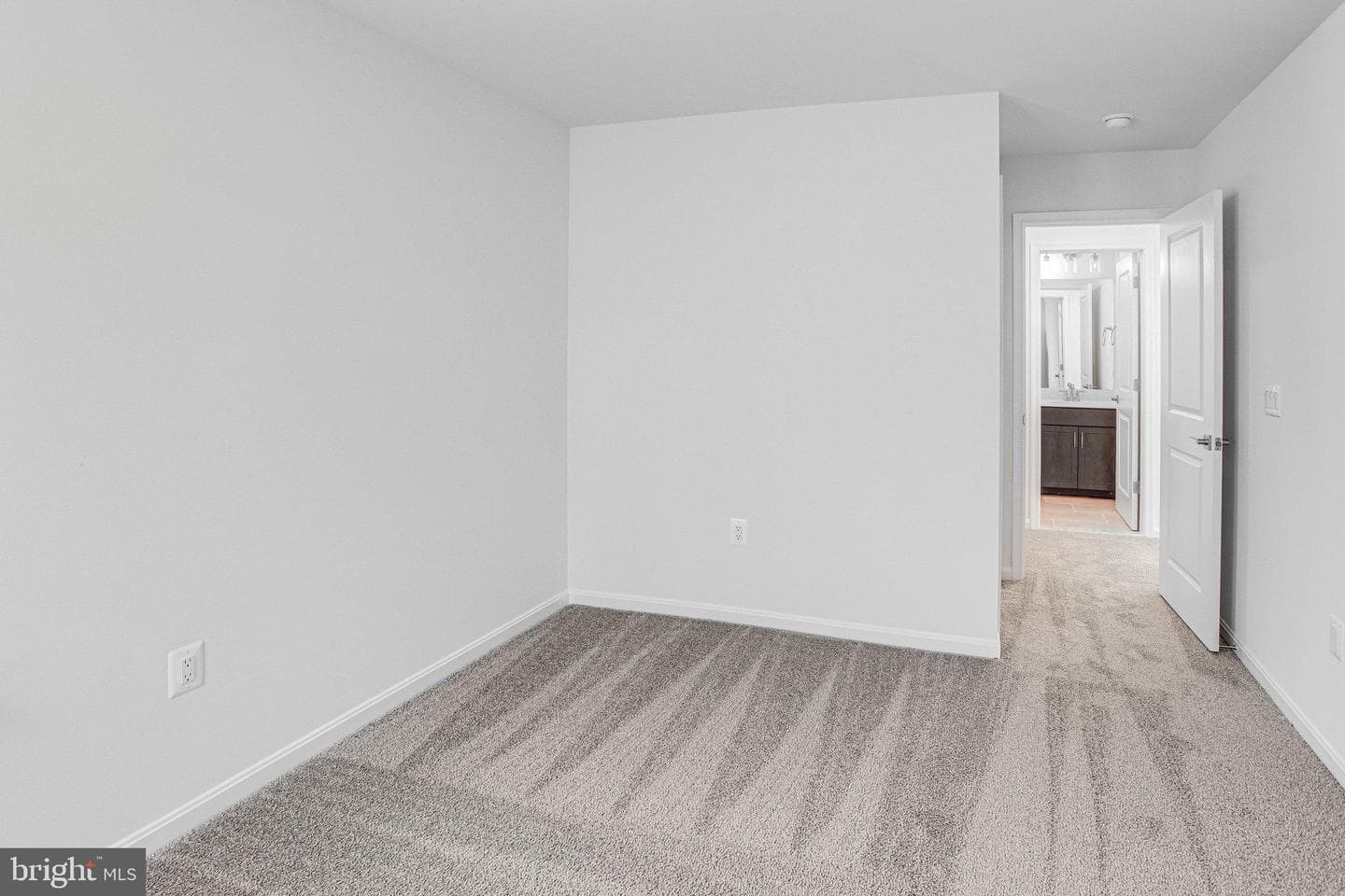 527 Aster Lane photo 31