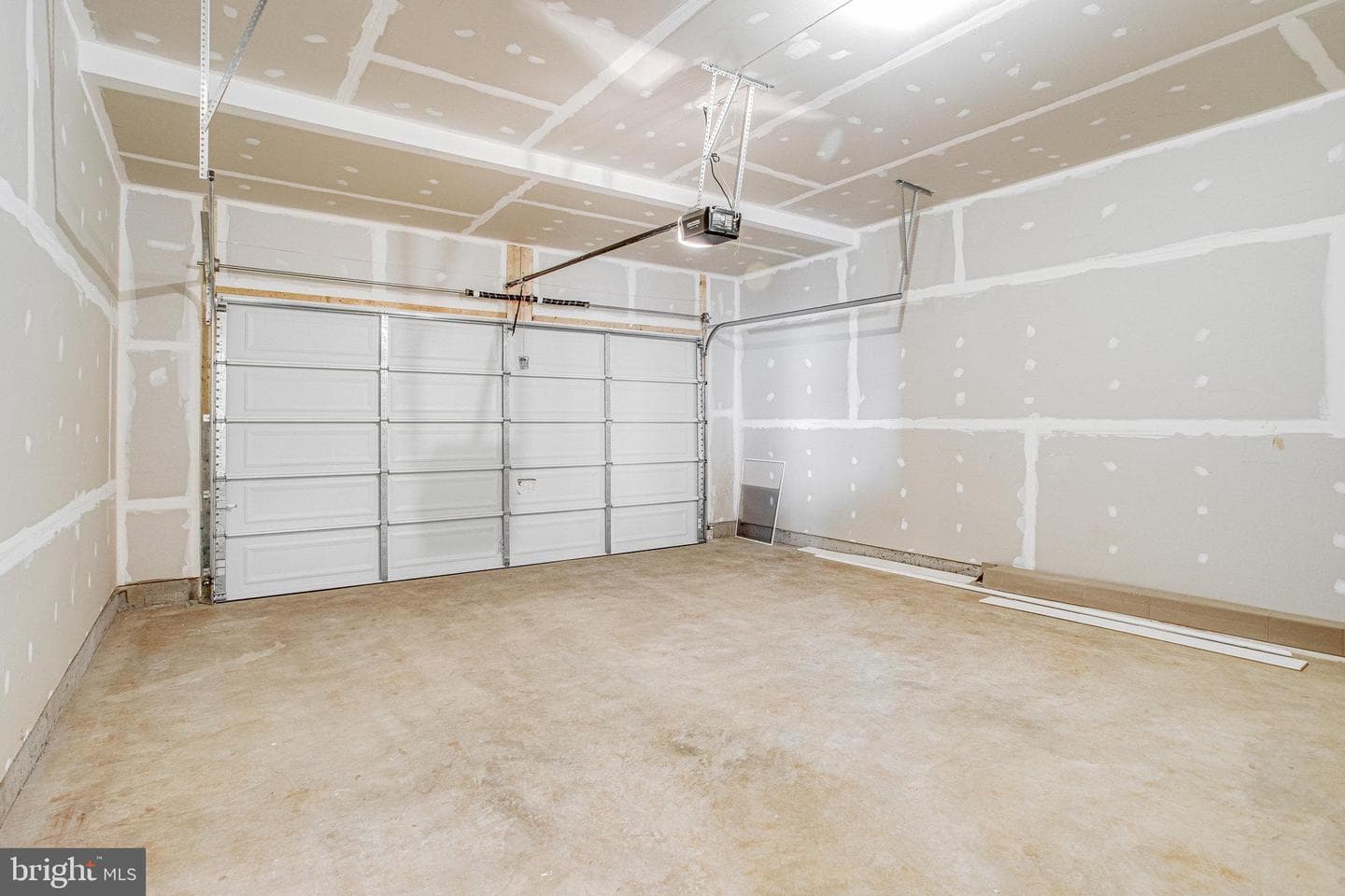 527 Aster Lane photo 33
