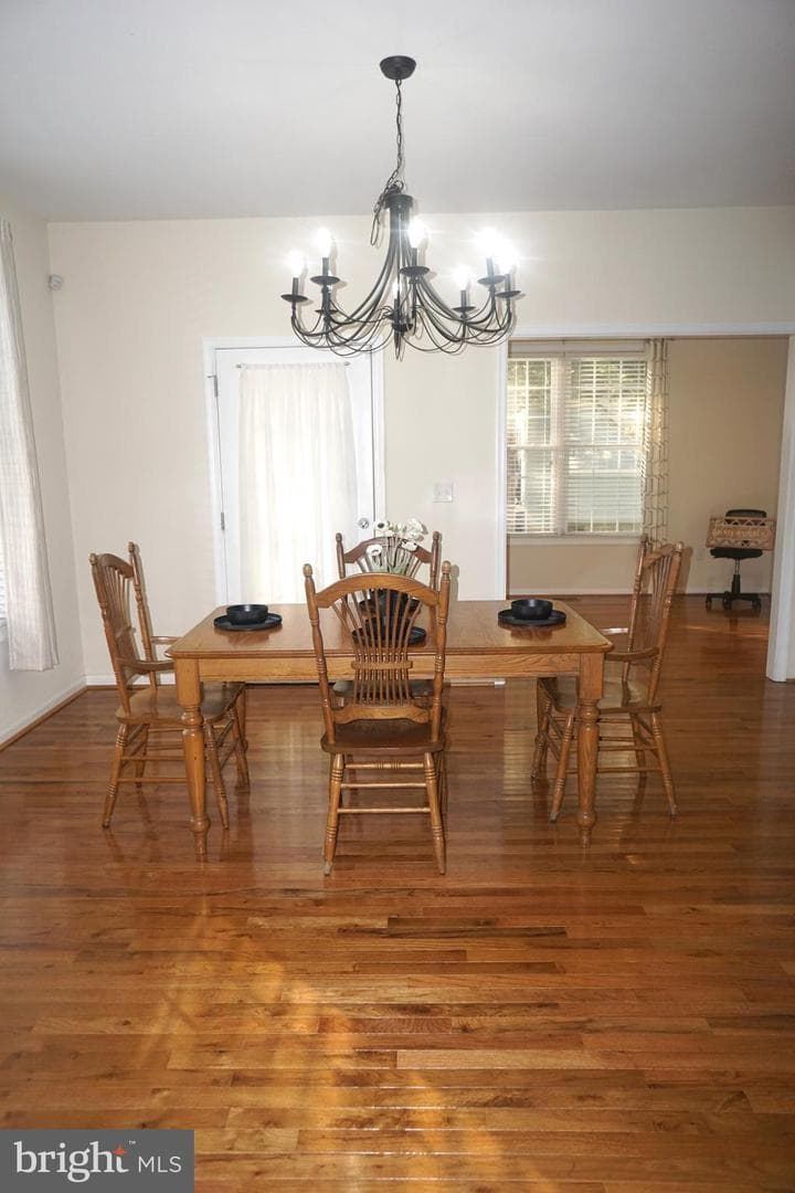 303 Stratford Circle photo 23