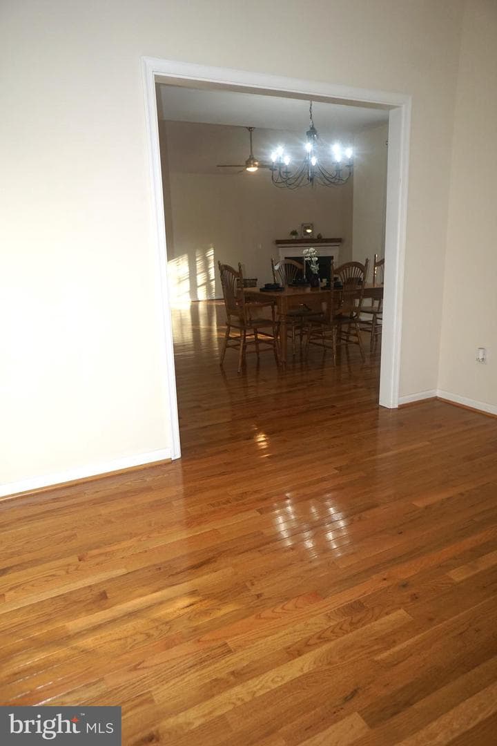 303 Stratford Circle photo 25