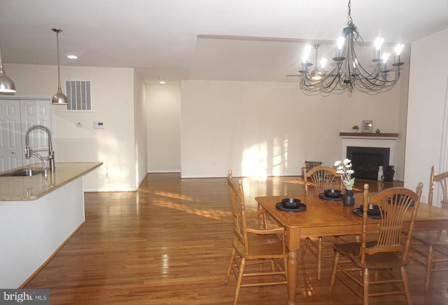 303 Stratford Circle photo 26