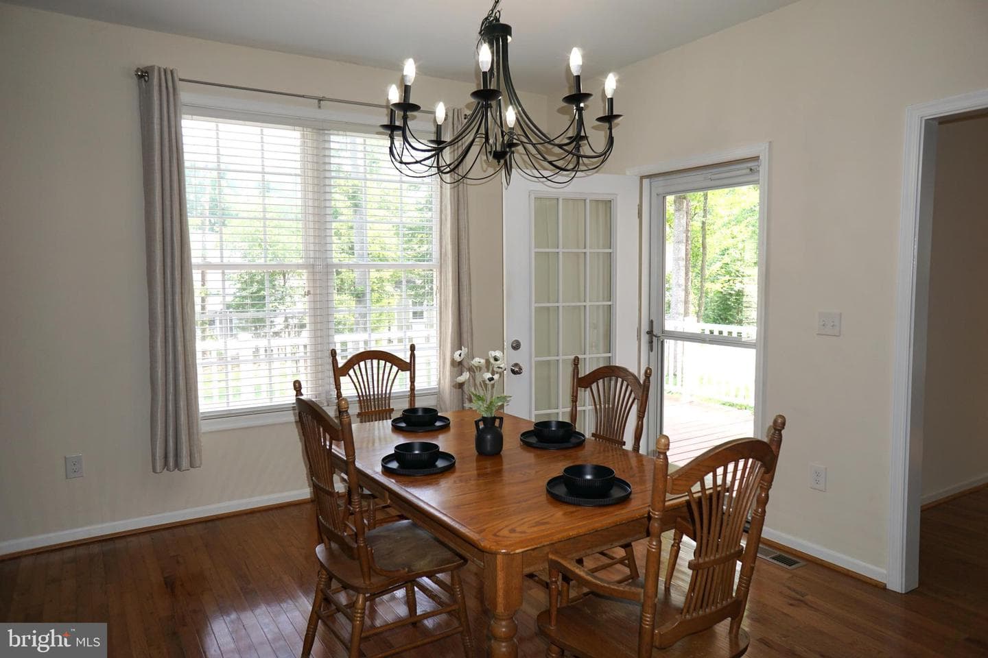 303 Stratford Circle photo 44