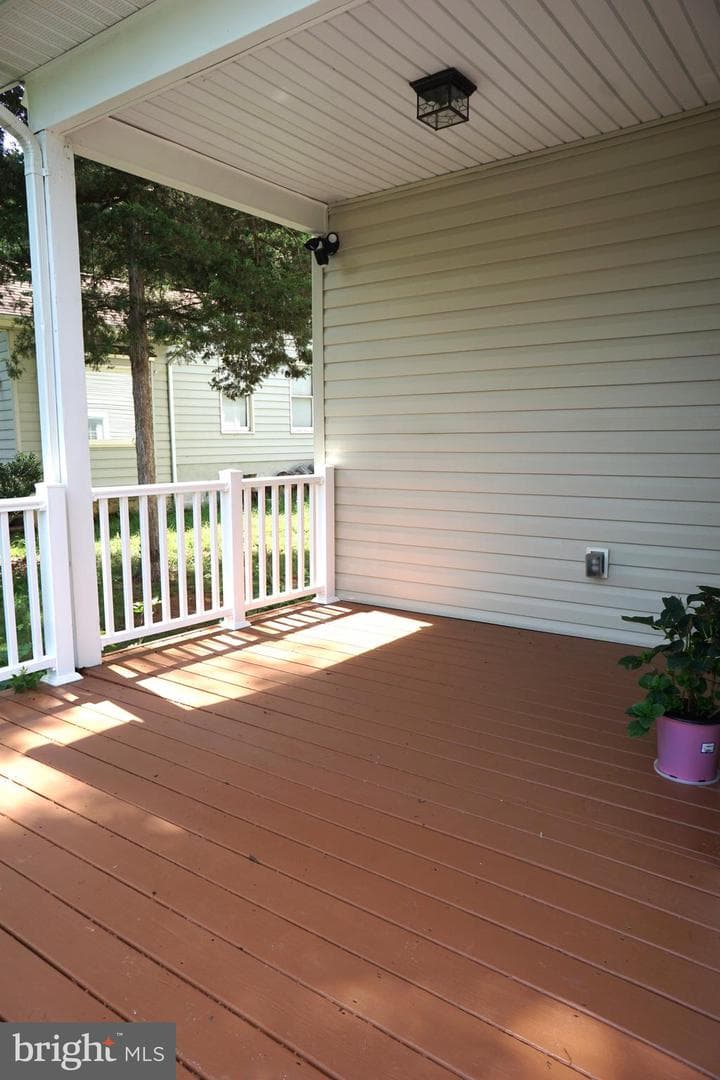 303 Stratford Circle photo 49