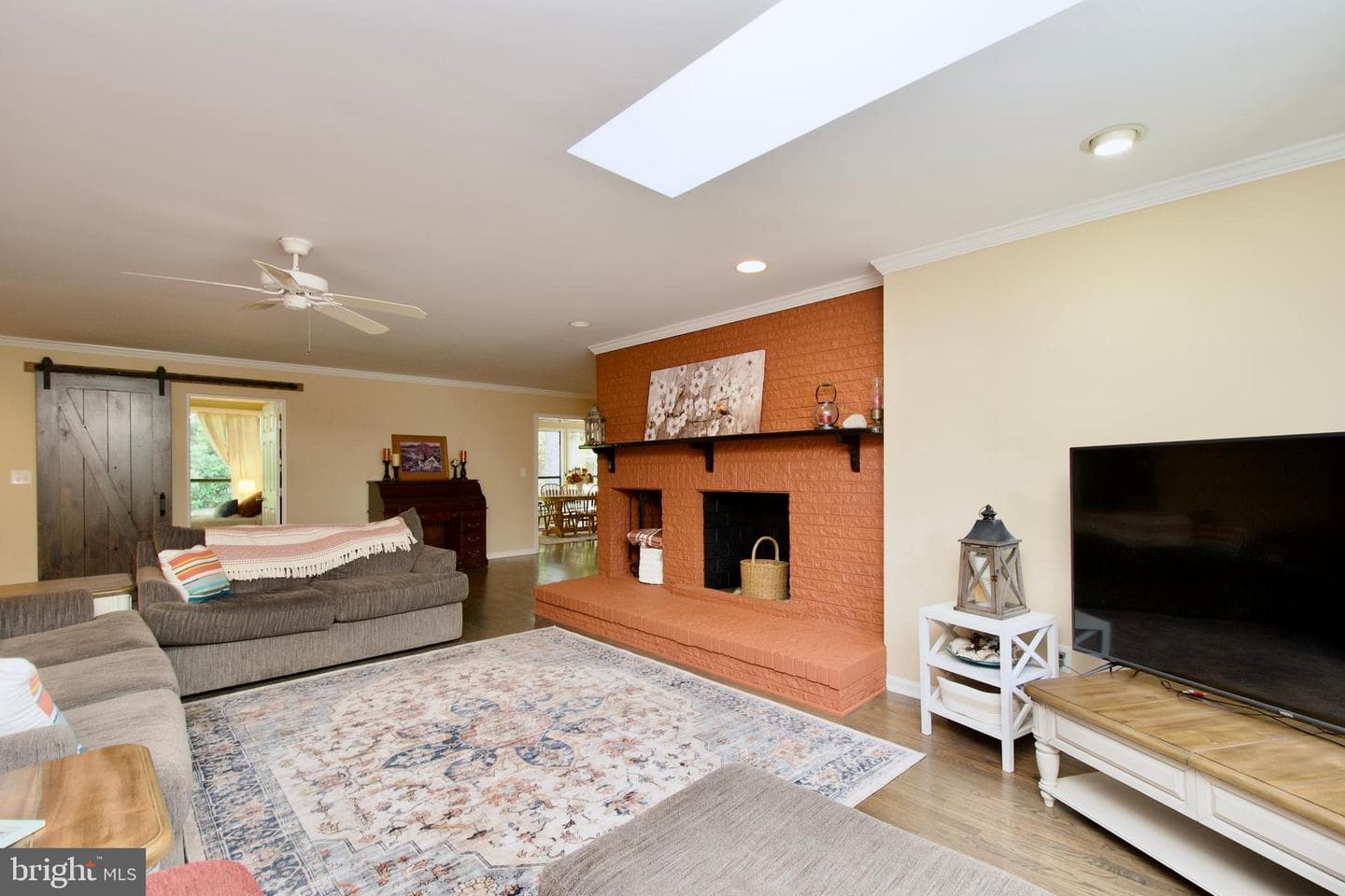 703 Gold Valley Road photo 3