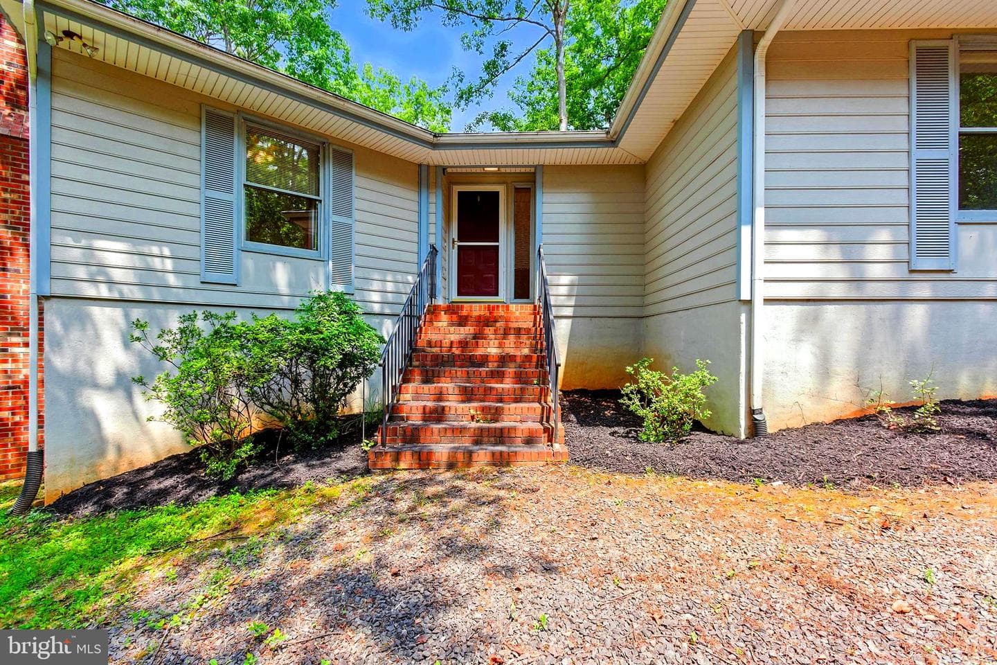 119 Larkspur Lane photo 6