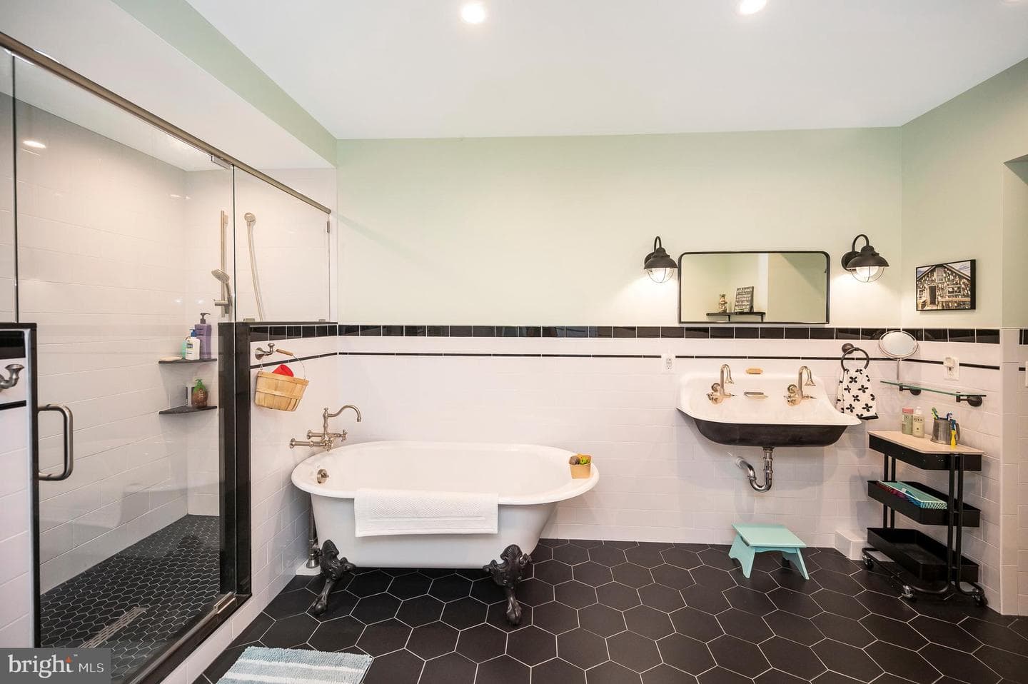 148 Edgemont photo 38