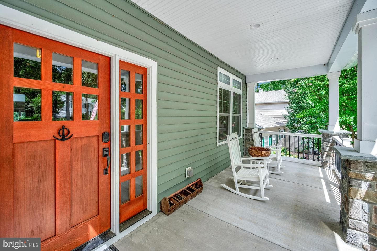 148 Edgemont photo 4