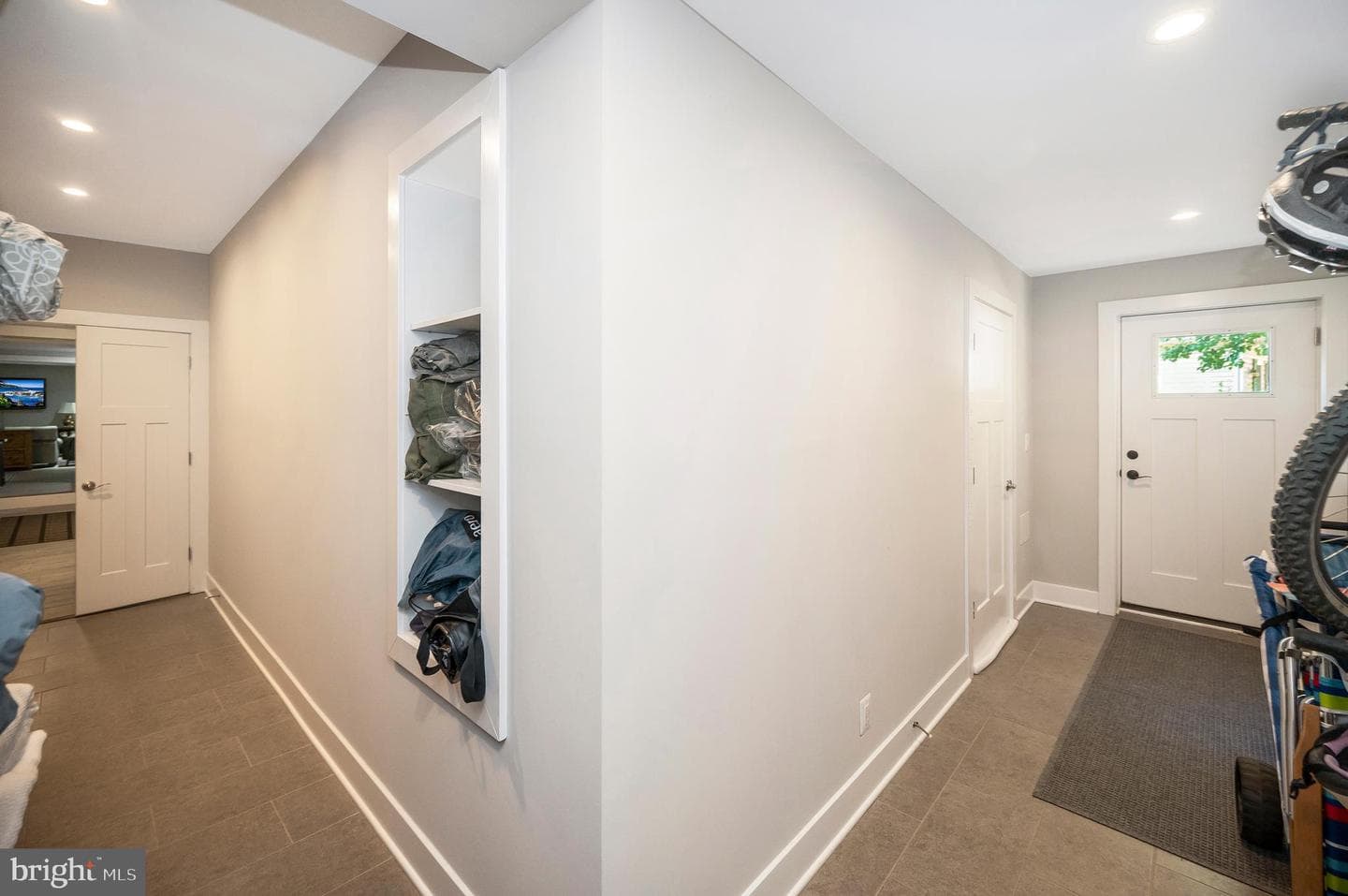 148 Edgemont photo 43