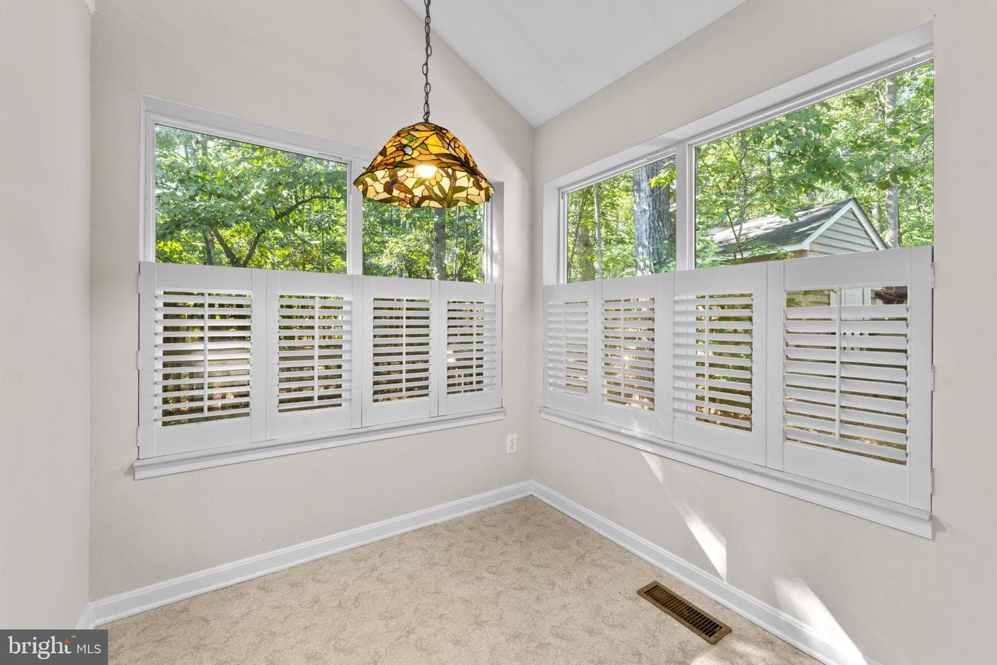 202 Monument Road photo 13