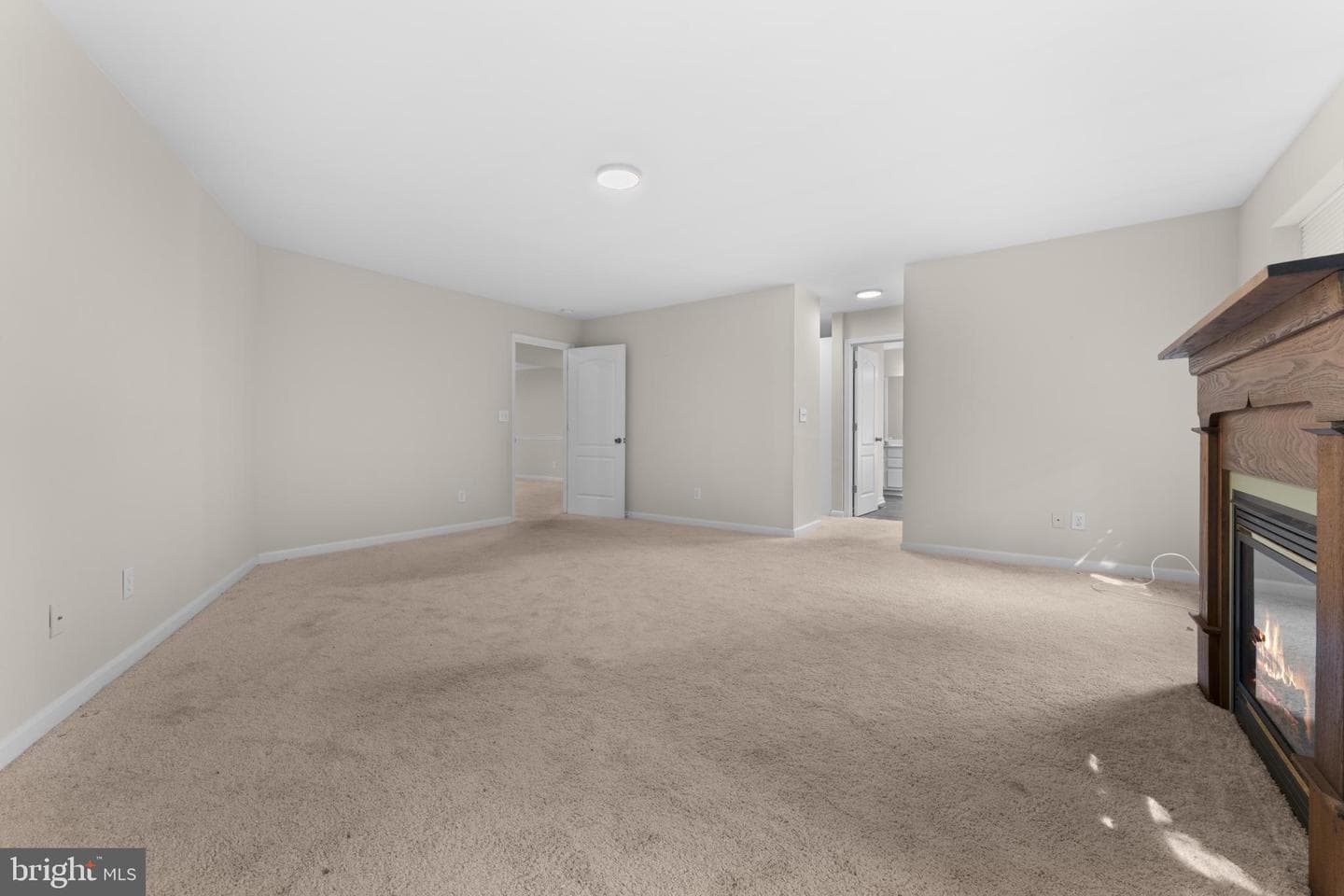 202 Monument Road photo 24