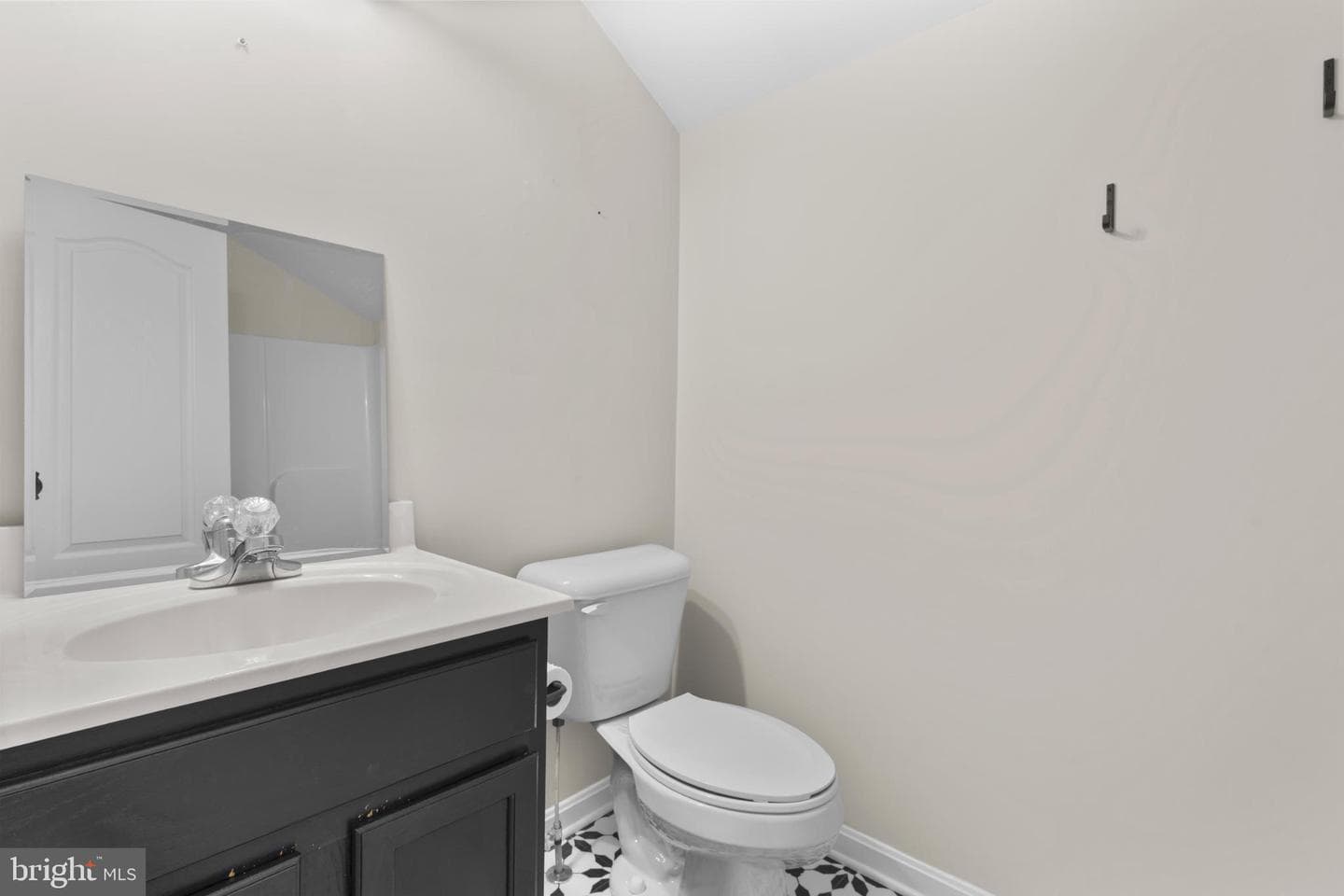 202 Monument Road photo 35