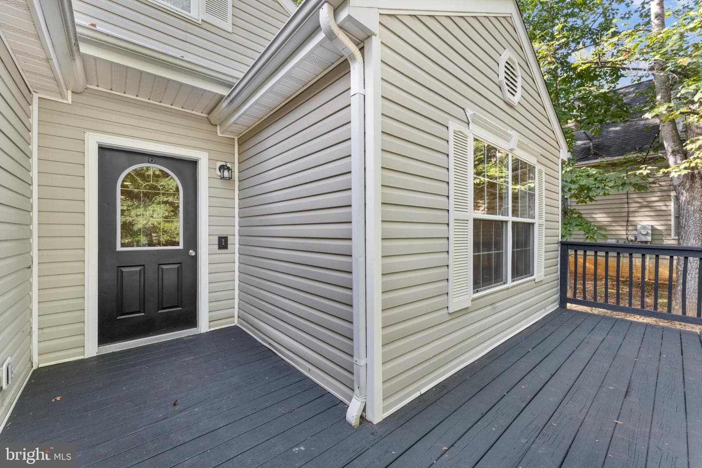 202 Monument Road photo 4