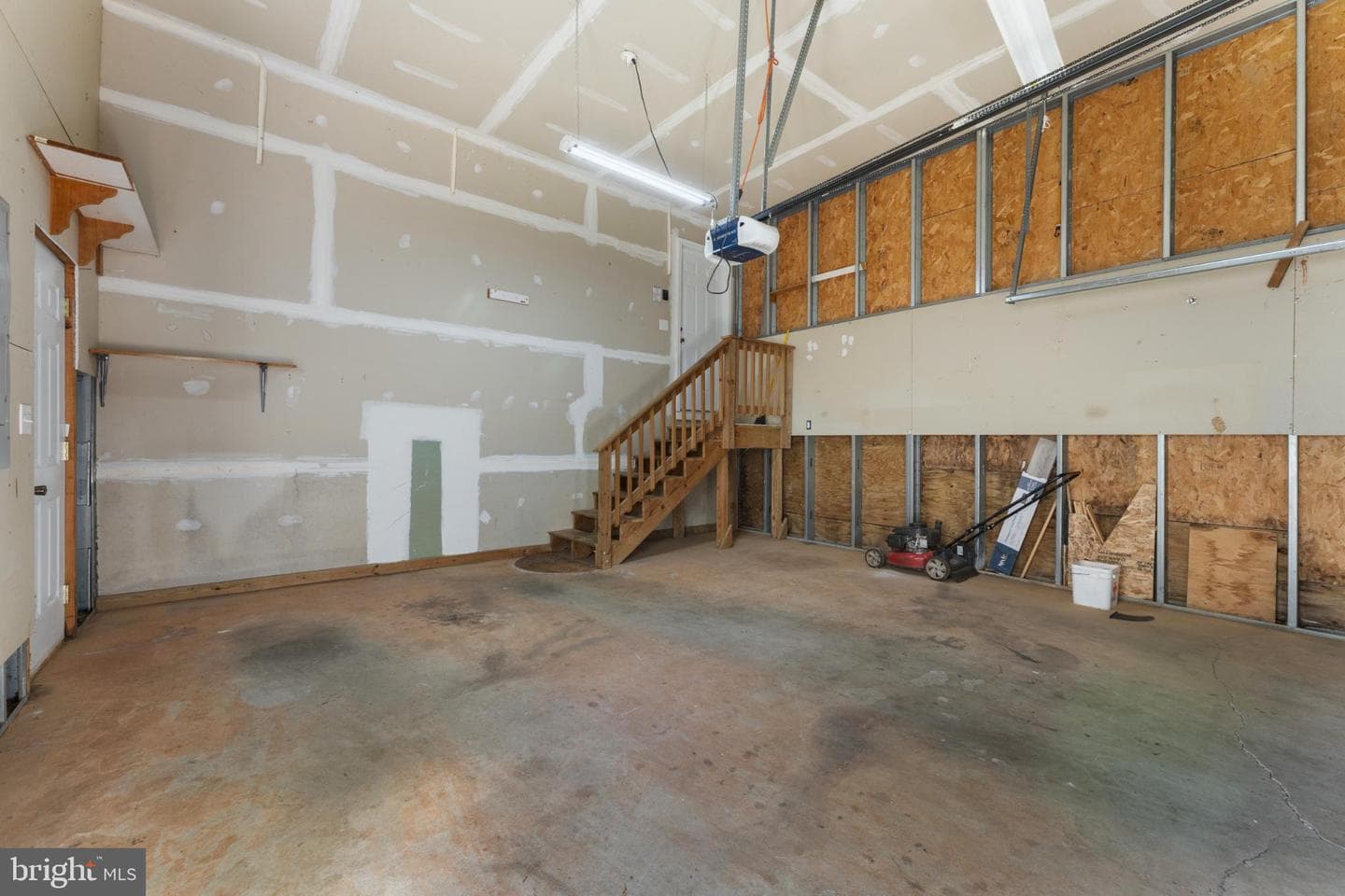 202 Monument Road photo 41