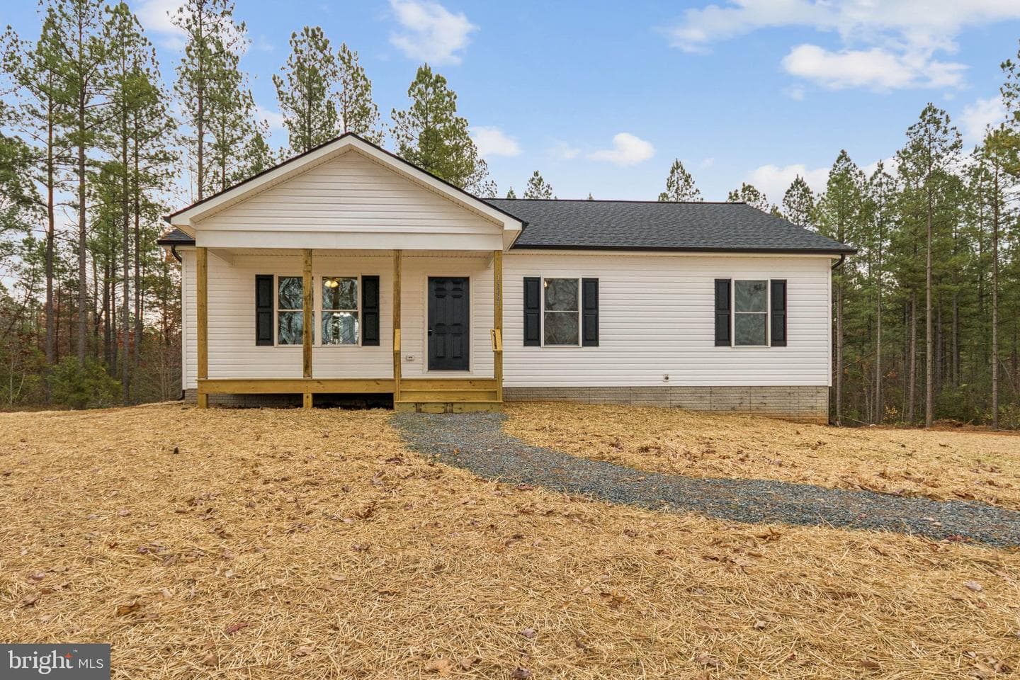 15281 Shirley Rd photo 1