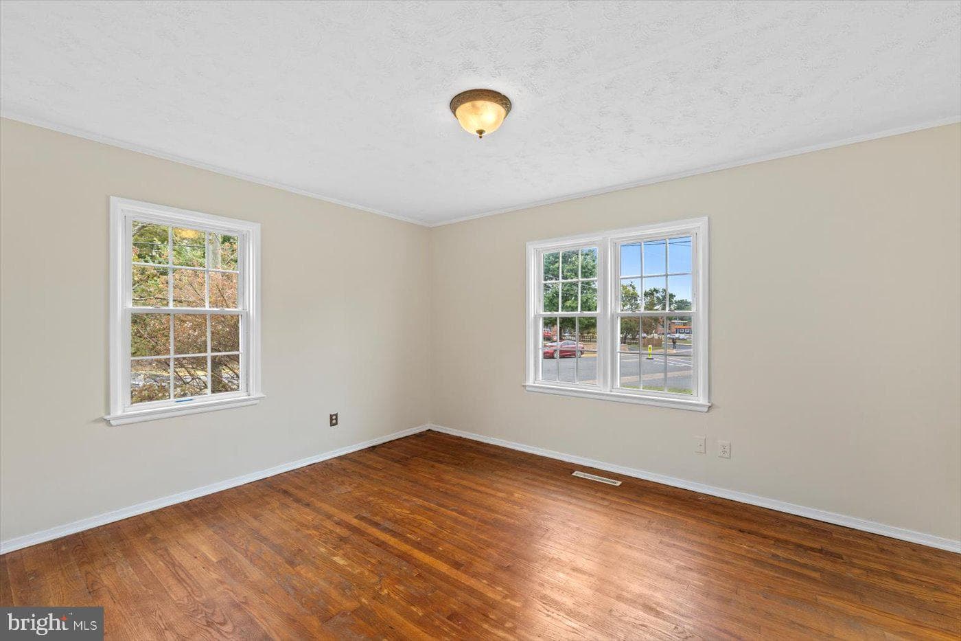 391 Piedmont Street photo 12