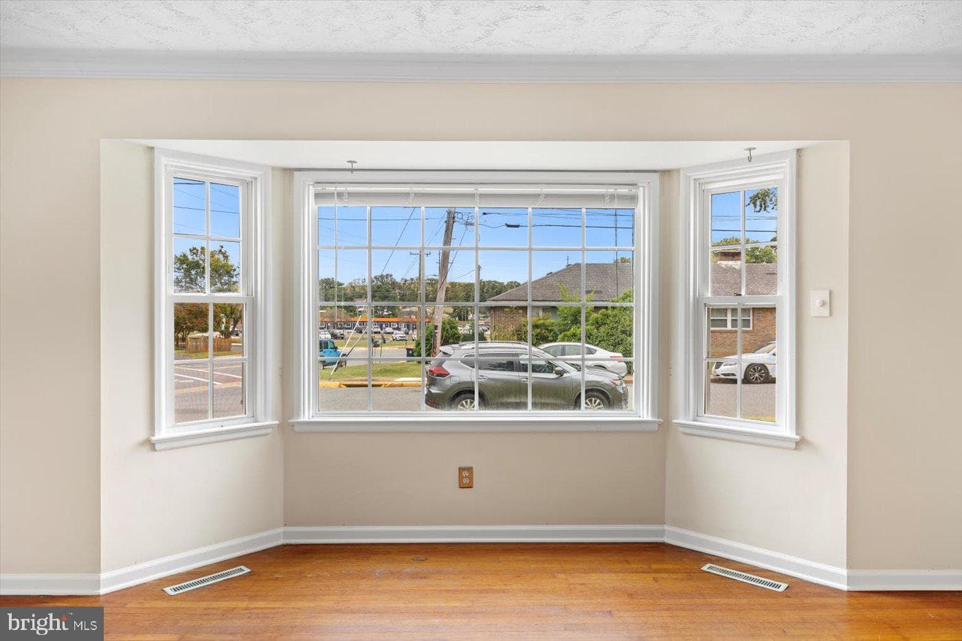 391 Piedmont Street photo 26