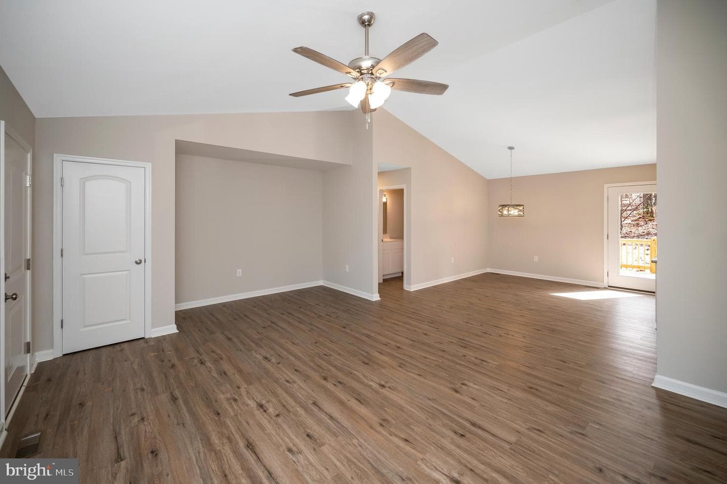 26491 Orange Springs photo 4