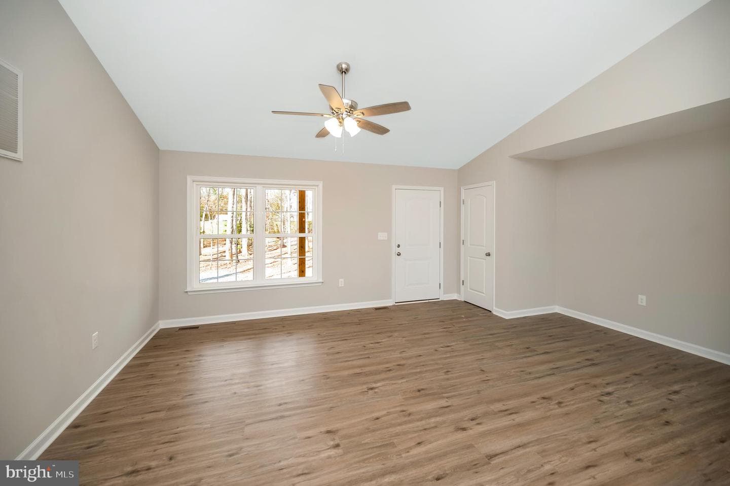 26491 Orange Springs photo 6