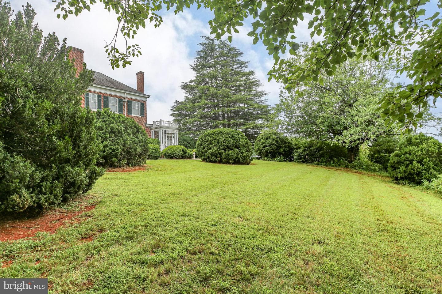590 N Madison Road photo 54