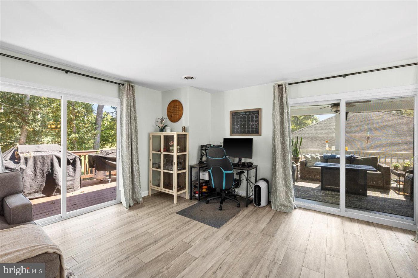605 Mt Pleasant Drive photo 14