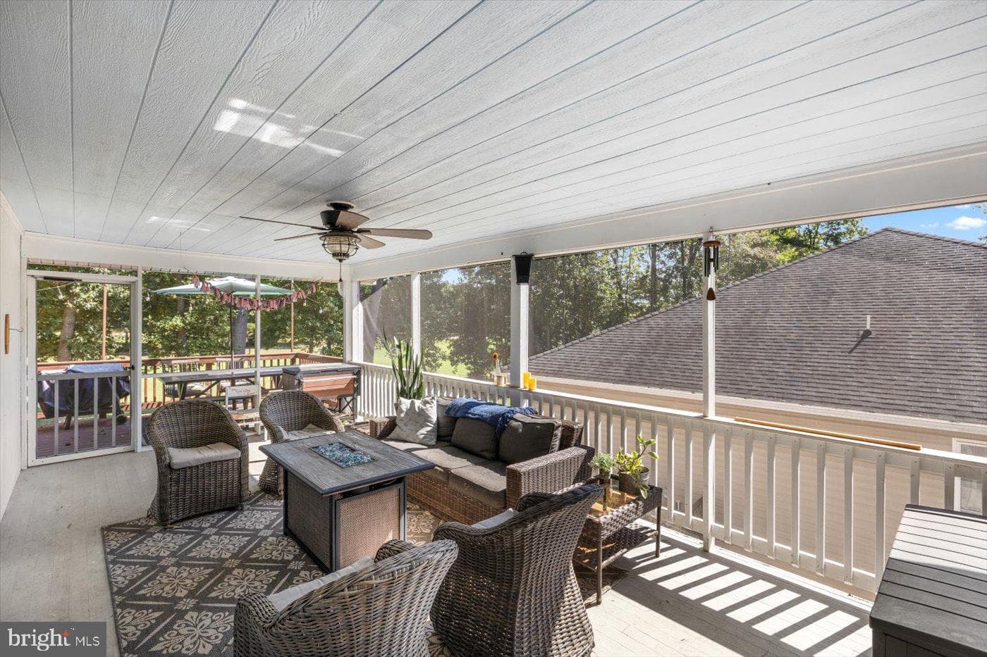 605 Mt Pleasant Drive photo 23
