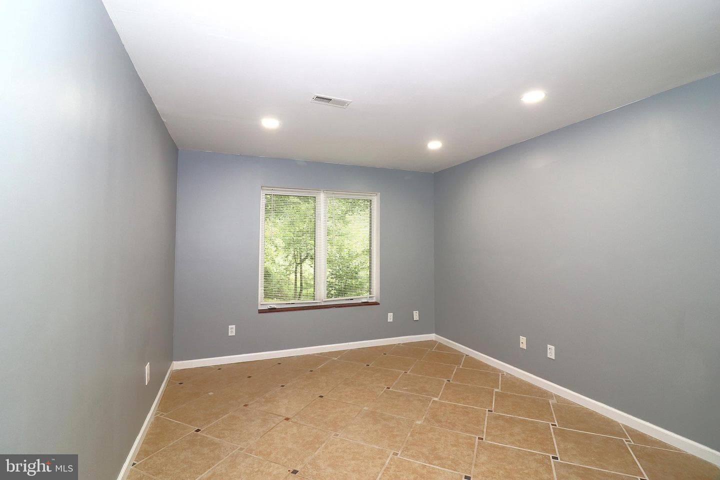 1111 Eastover Parkway photo 40