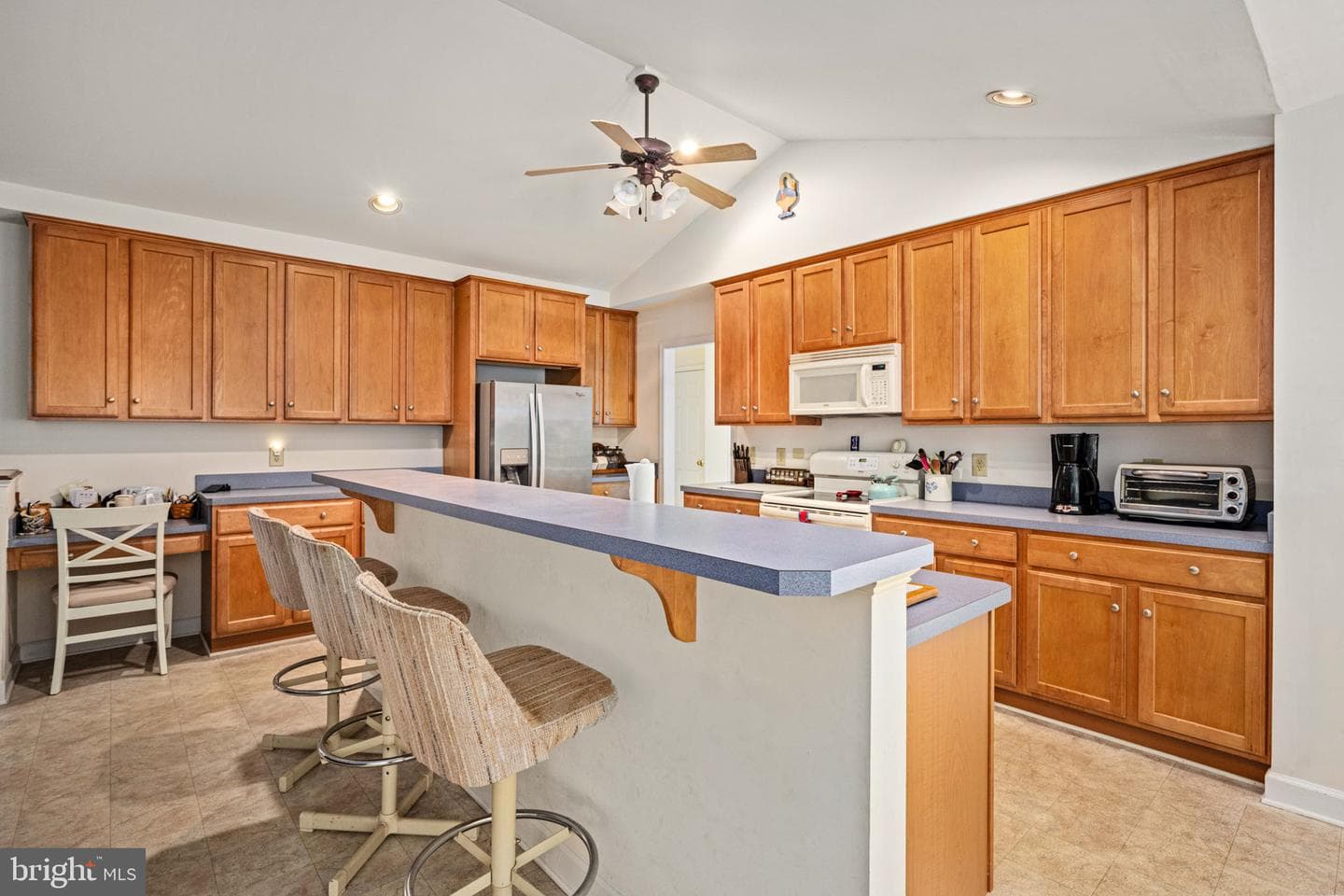 209 Edgemont Lane photo 12