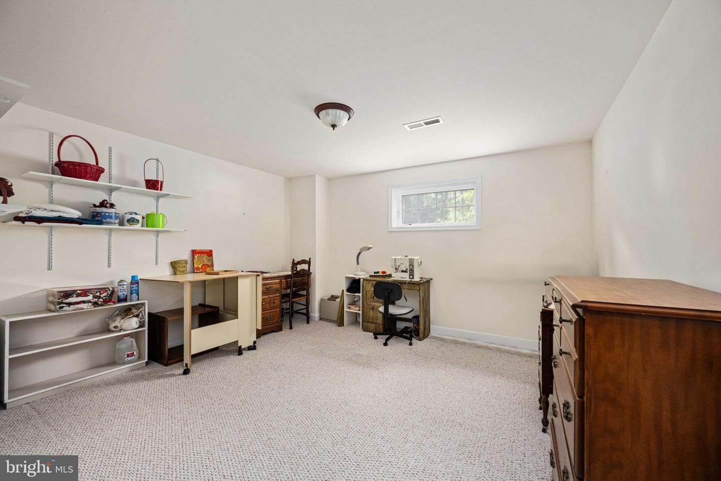 209 Edgemont Lane photo 31