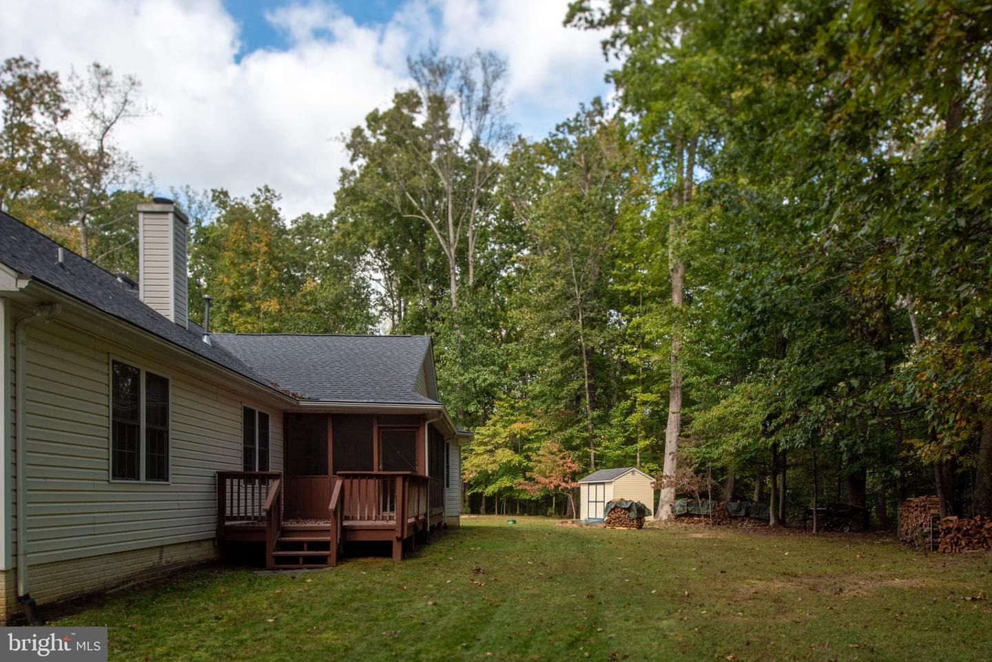 209 Edgemont Lane photo 39