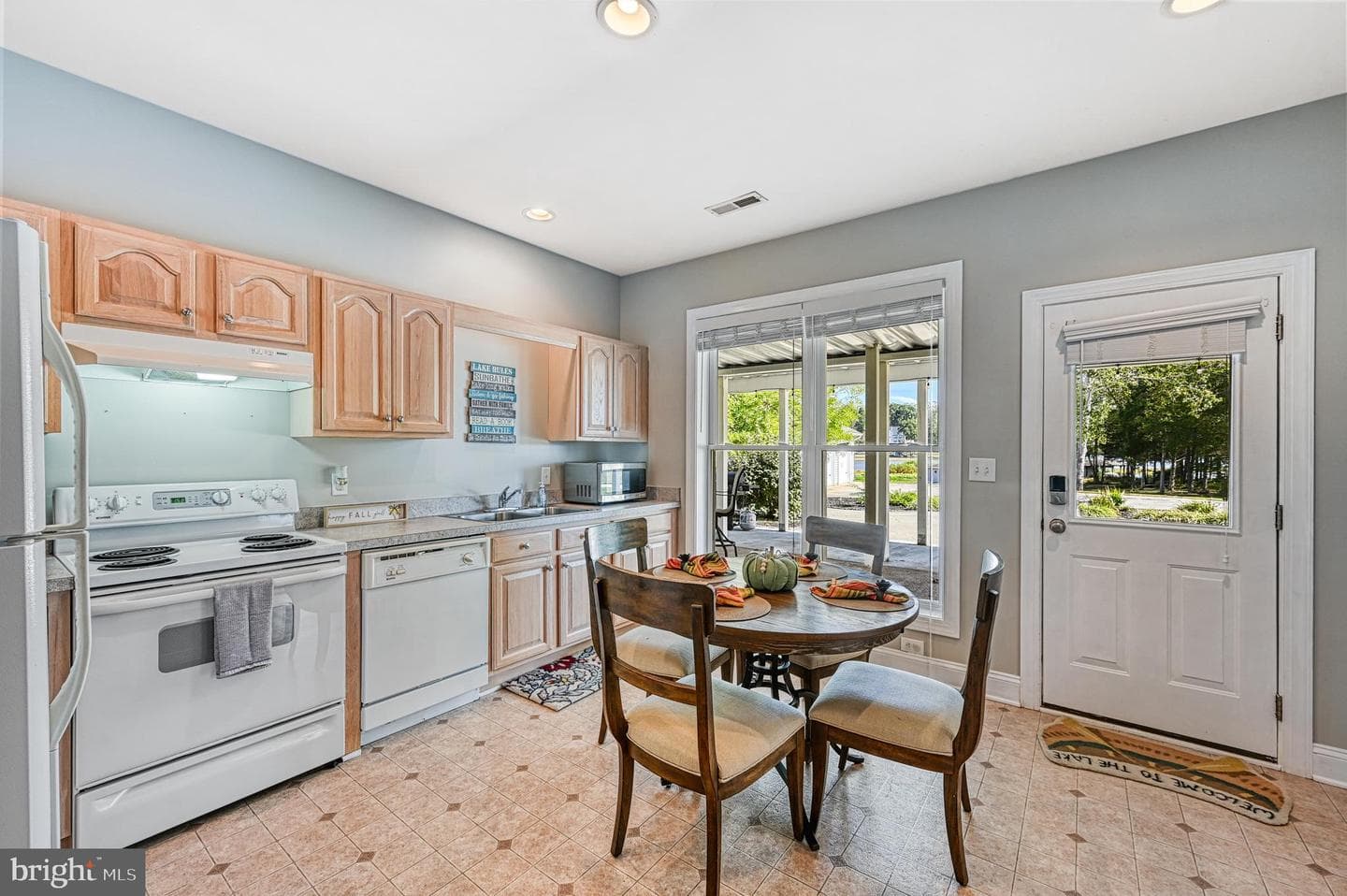 26493 Pennfields Drive photo 38