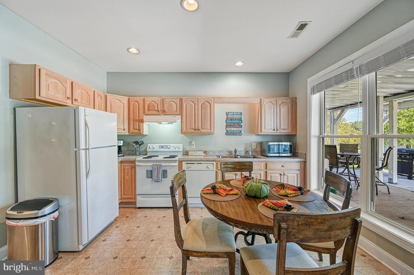 26493 Pennfields Drive photo 39
