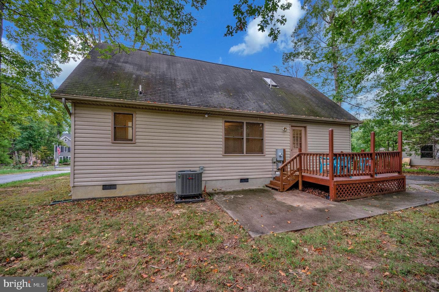 348 Yorktown Boulevard photo 2