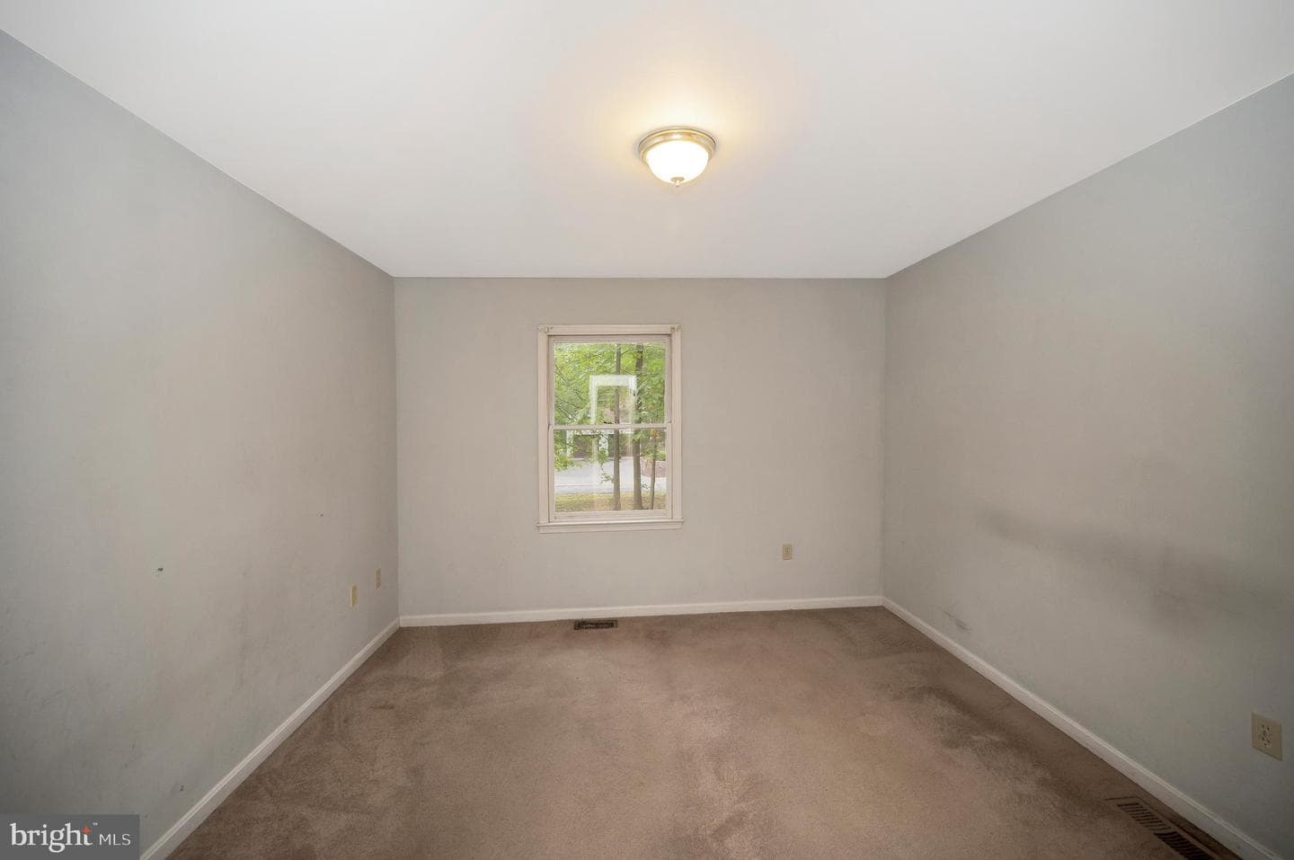 348 Yorktown Boulevard photo 24