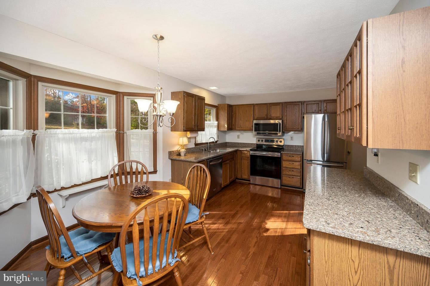 104 Appleview Court photo 13