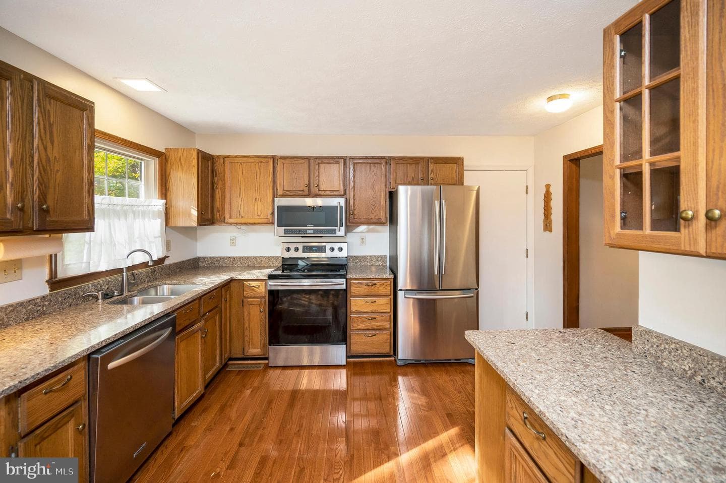 104 Appleview Court photo 14