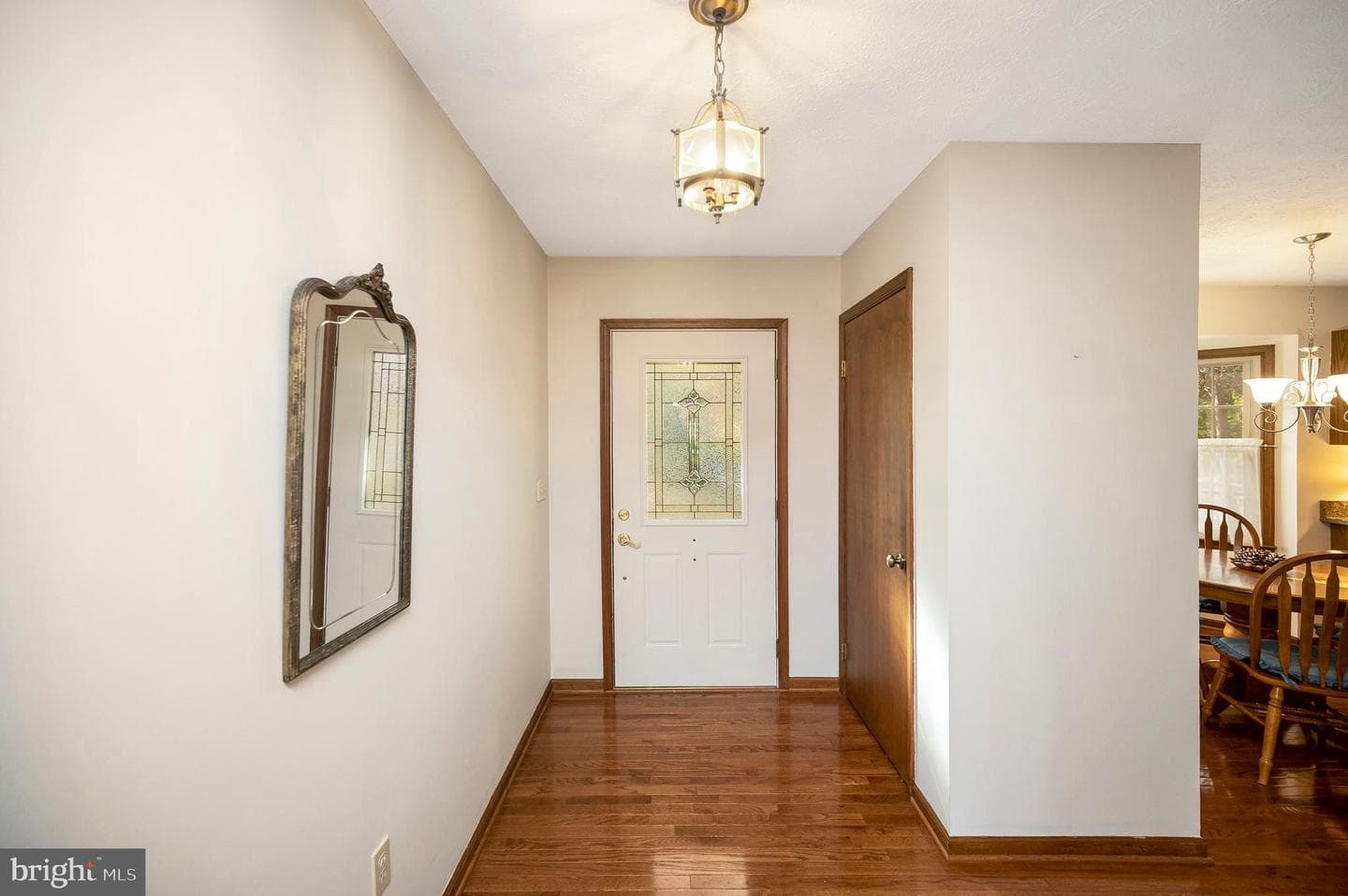 104 Appleview Court photo 4