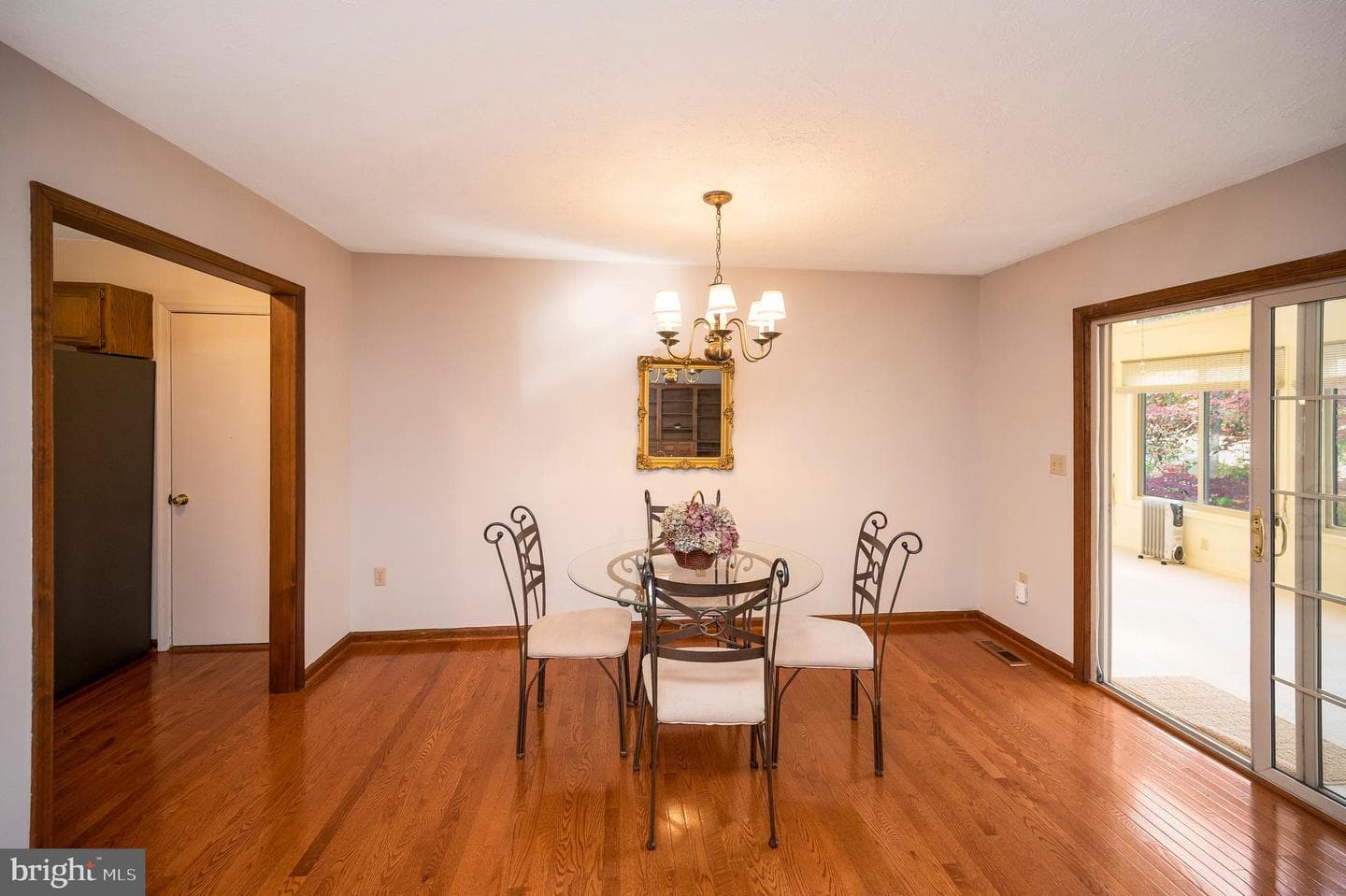 104 Appleview Court photo 9