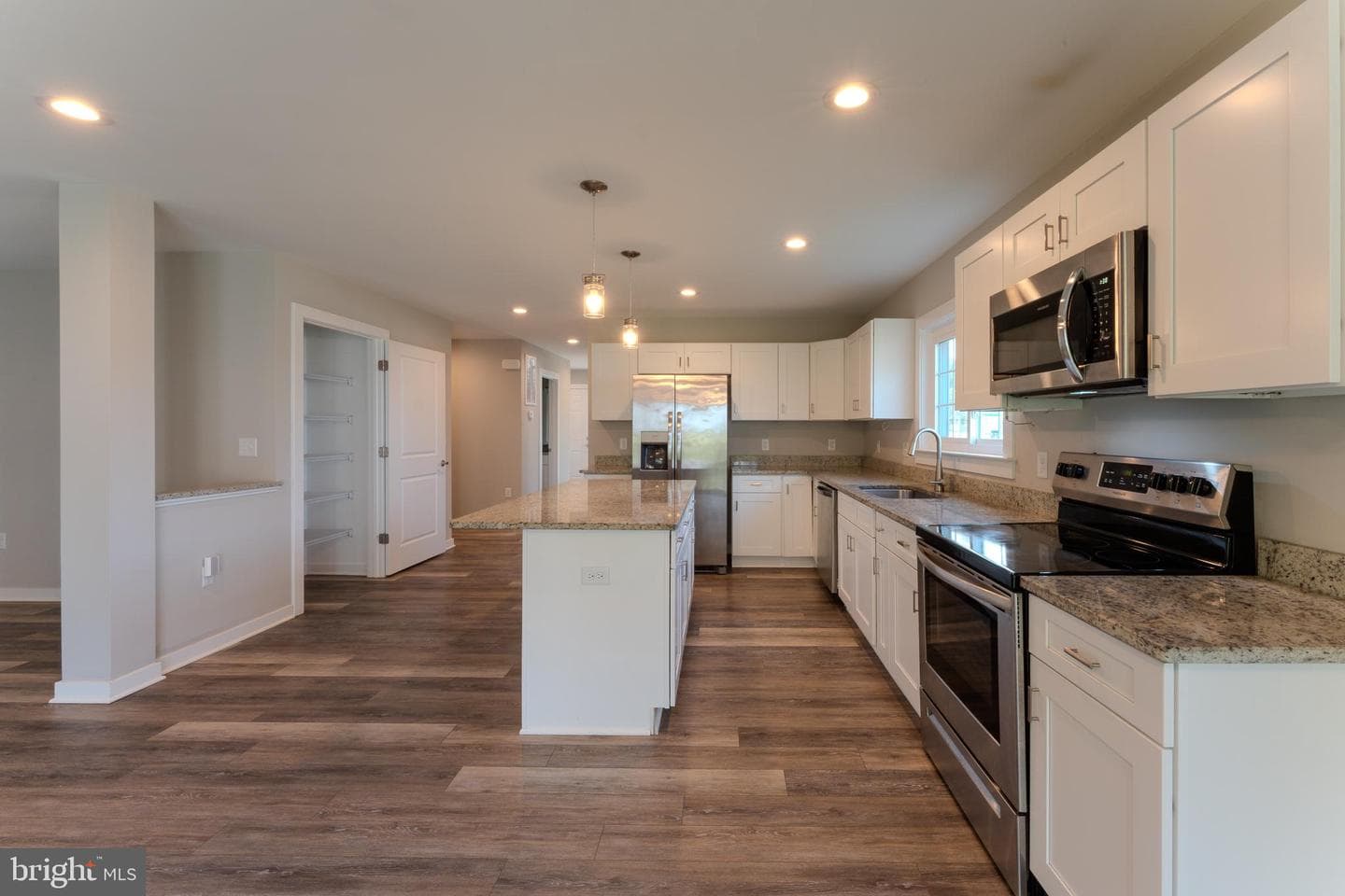 269 Montevista Ave photo 22