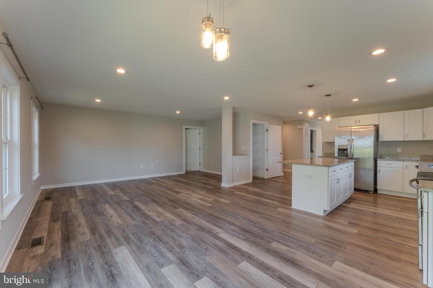 269 Montevista Ave photo 30