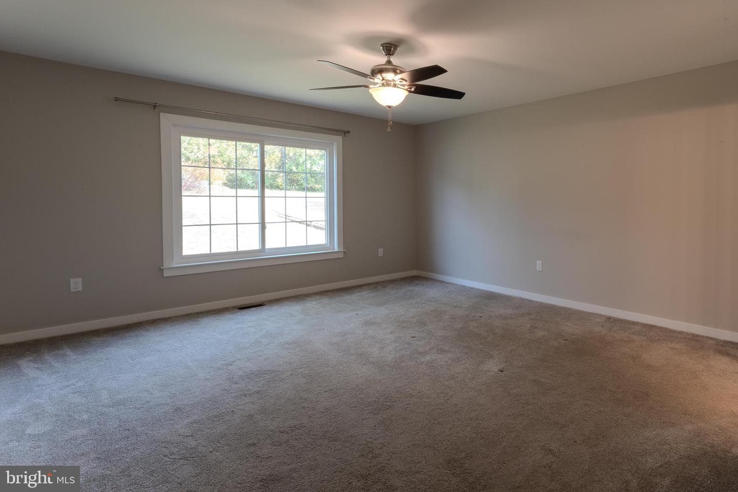 269 Montevista Ave photo 32